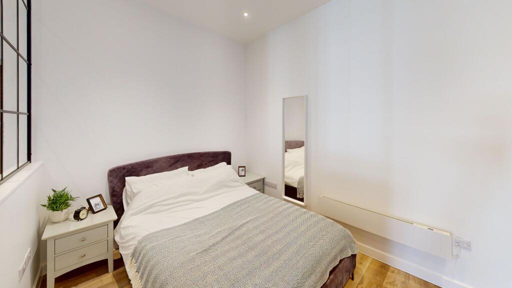 Apartment in Truro - View 3