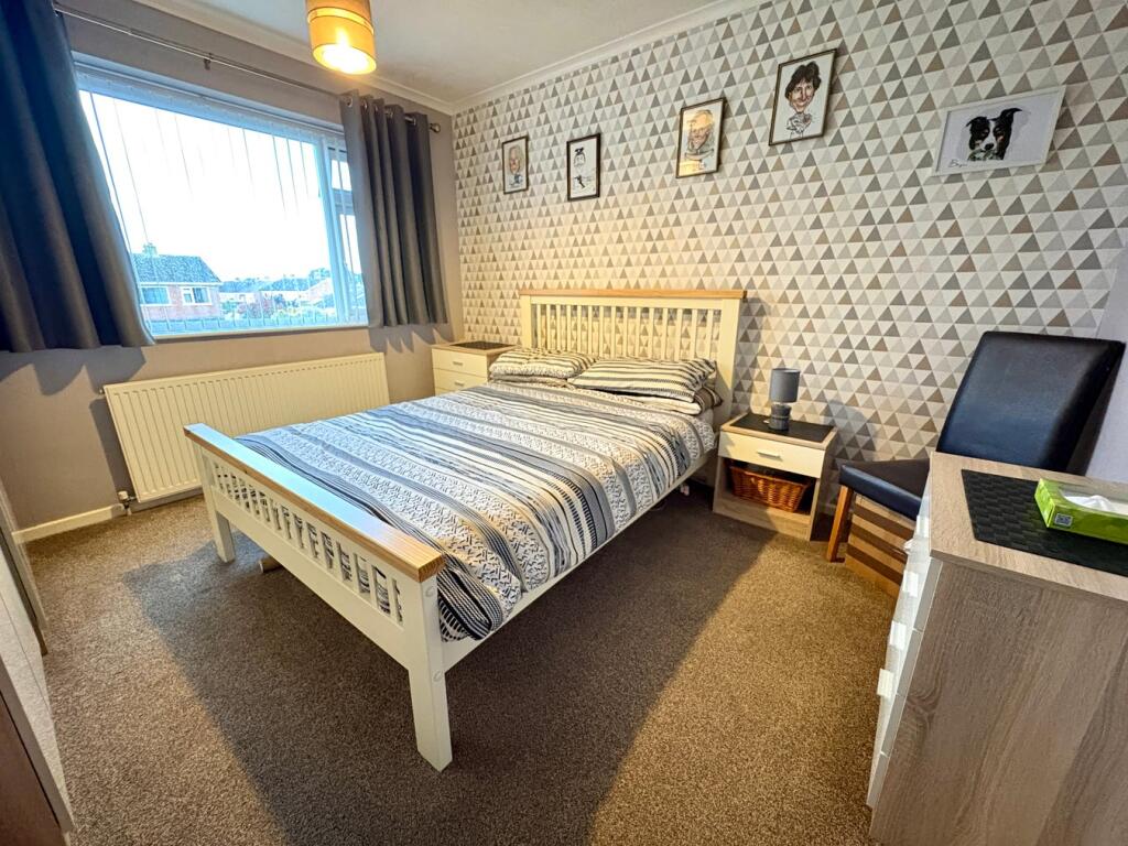House in Blaby, Cosby - More