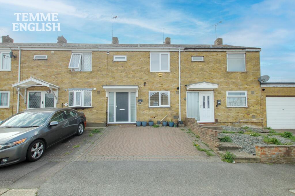 Main image of property: Mistley Side, Basildon, SS16
