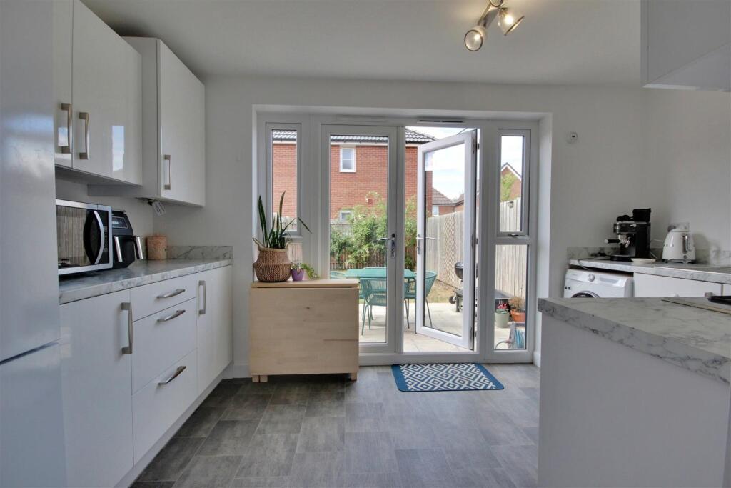 House in Woodmansey - View 5