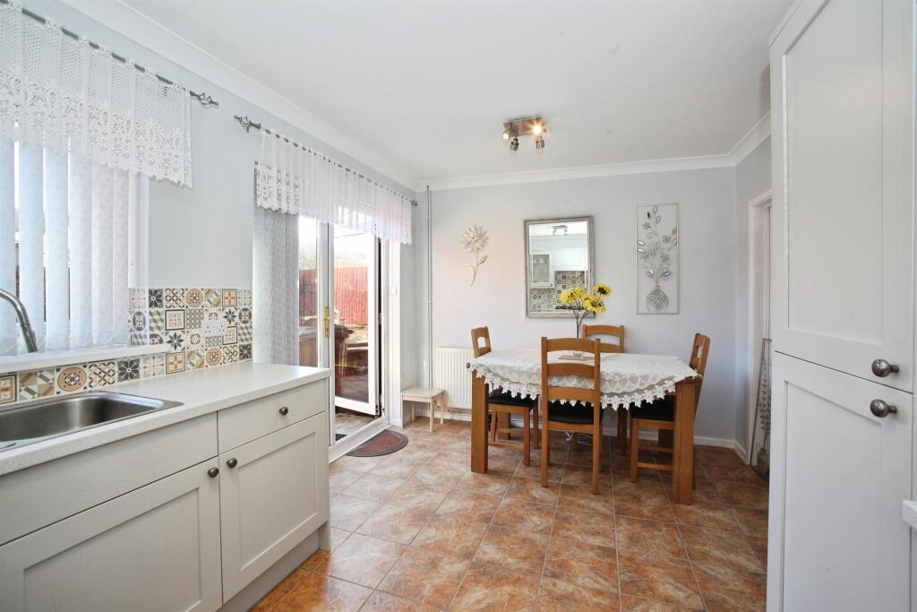 House in Cardiff, Van - View 5