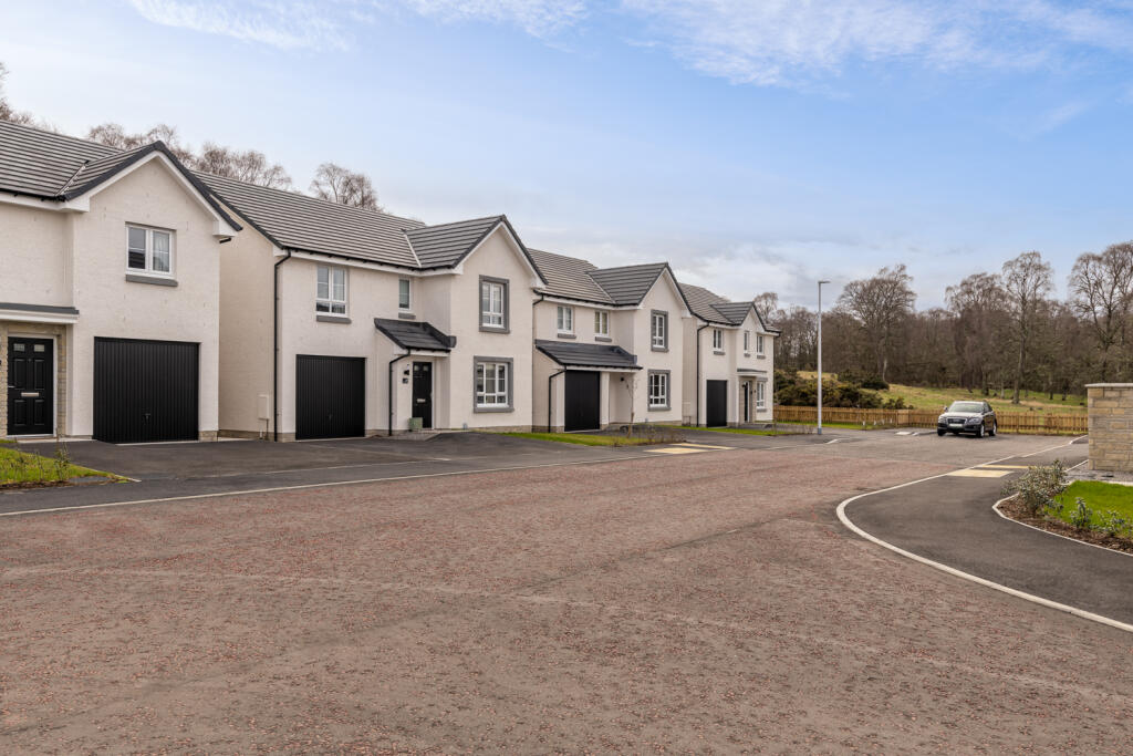 Main image of property: Mains Loan,
Dundee,
DD4 7DF