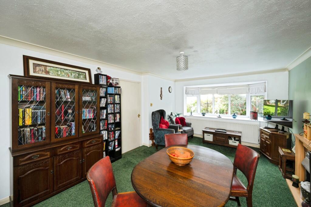 Apartment in Mansfield, Nottinghamshire - View 5
