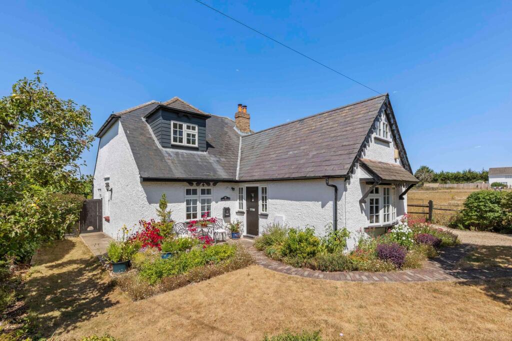 House in Princes Risborough, Monks Risborough - View 2