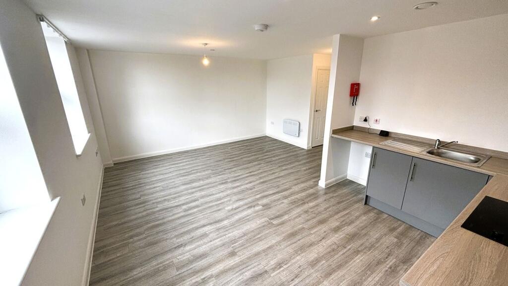 Apartment in Taunton - View 4