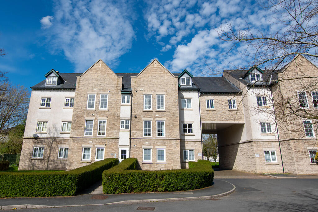 Main image of property: 9 Kirkstone Mews, Kendal, Cumbria, LA9 7JX