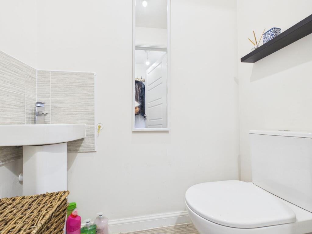 House in Peterborough - View 5
