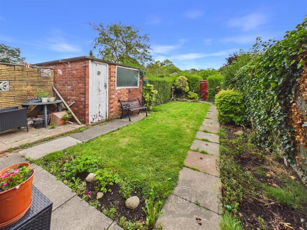House in St Helens, Gillar's Green, Eccleston - More