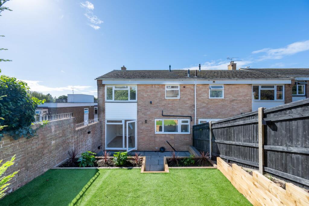 House in Eastbourne, East Sussex - View 3