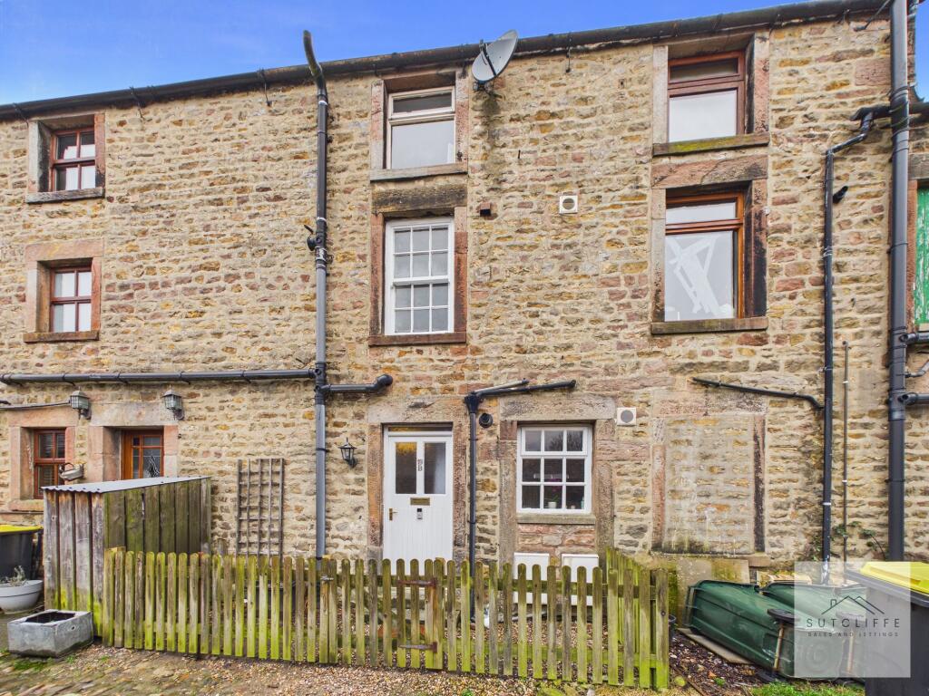 Main image of property: Dolphinholme, Lancaster, LA2