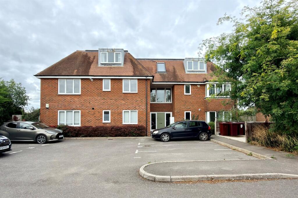 Main image of property: Rockall Way, Bosham, Chichester, PO18