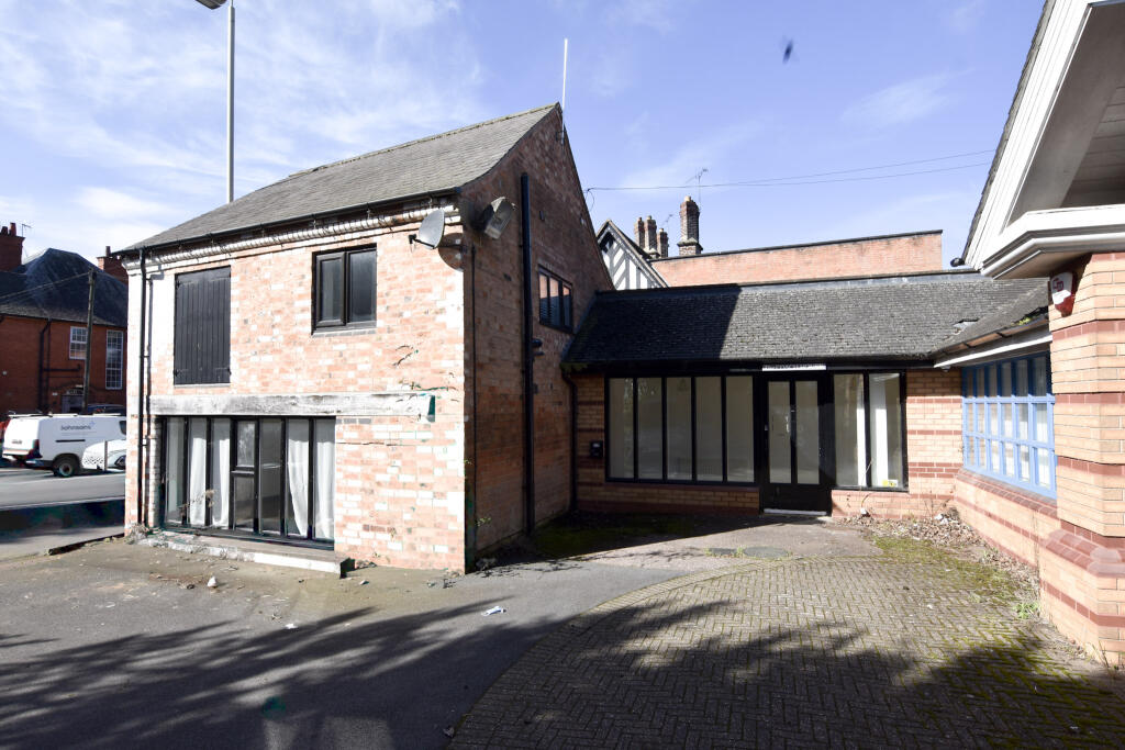 Main image of property: Bushloe End, Wigston, LE18