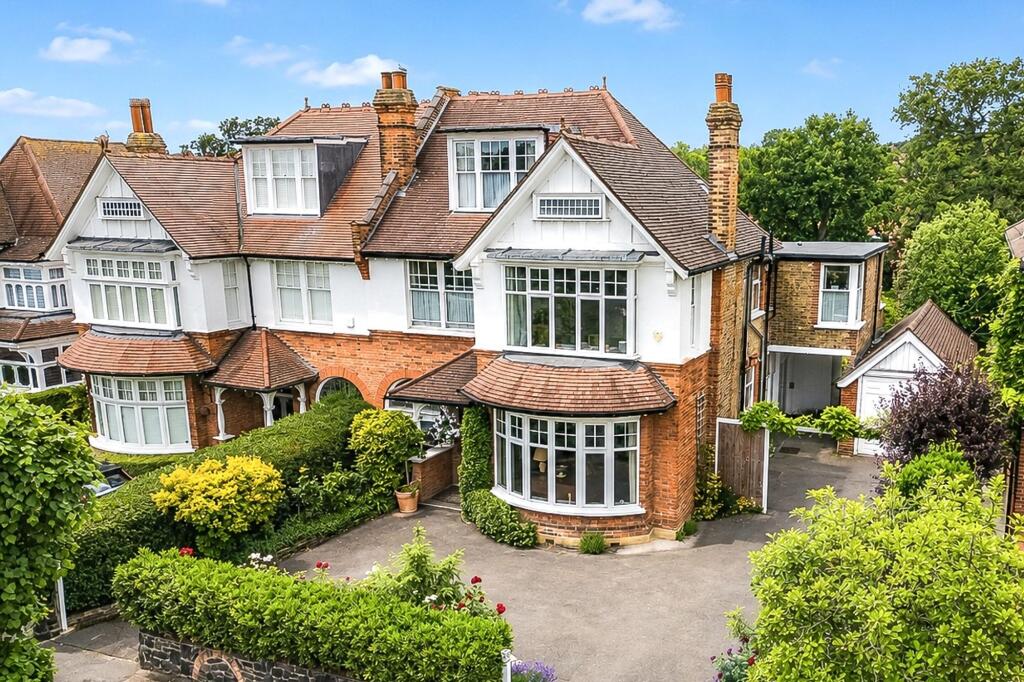Main image of property: Kings Avenue, Woodford Green, IG8
