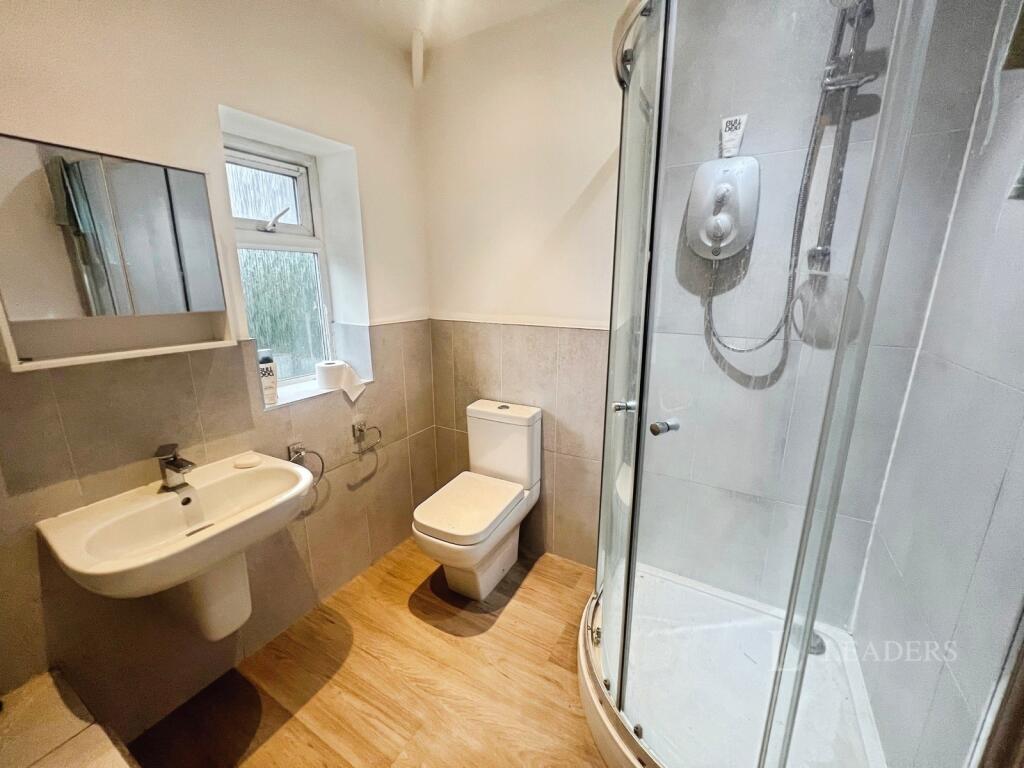 Allendale Avenue, NG8 - More