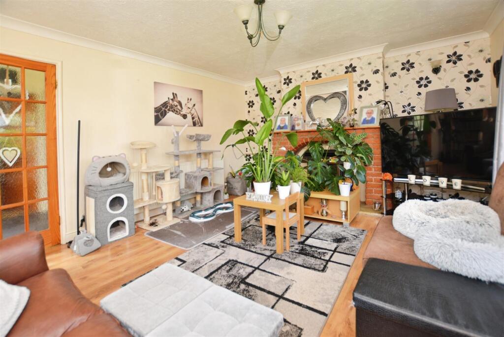 House in Doncaster - View 3
