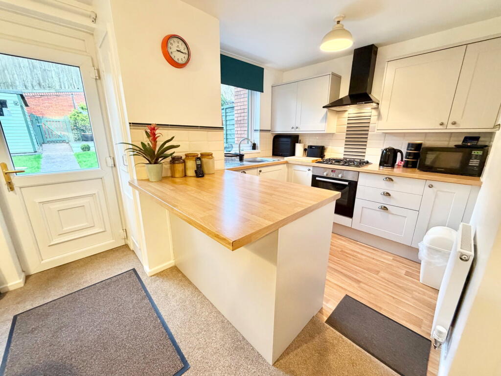 House in Dudley, West Midlands - View 5