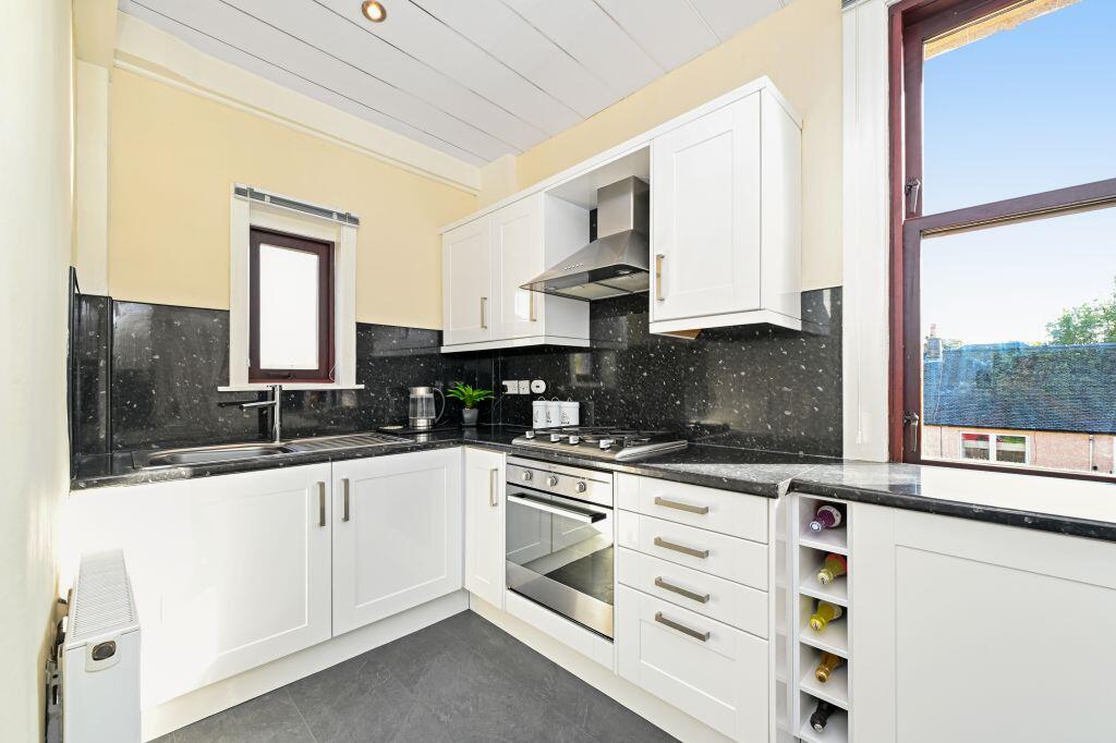 Apartment in Edinburgh - View 4