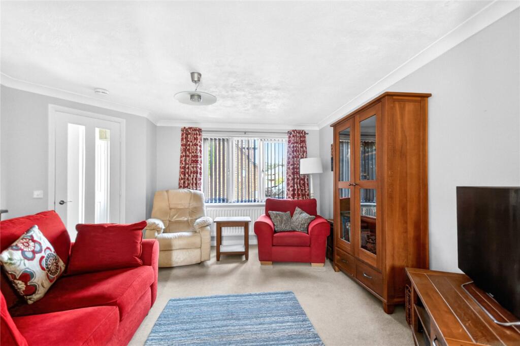 Worcestershire Lea, Warfield, Bracknell, Berkshire, RG42 photo 4