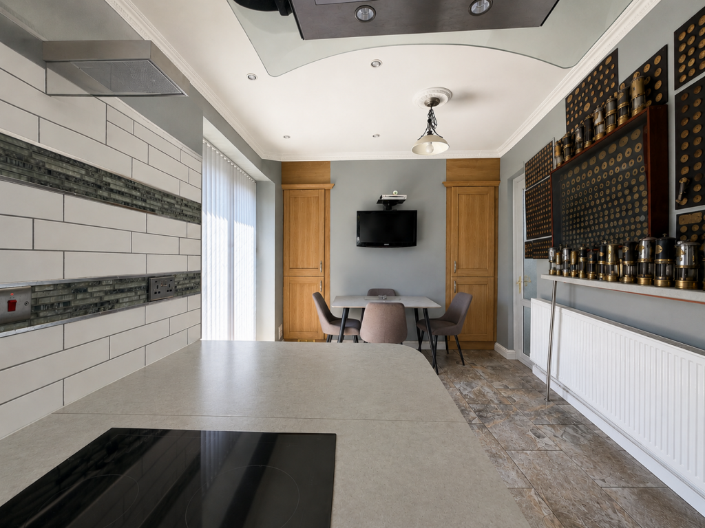 House in Evanstown, Ogmore Valley - More