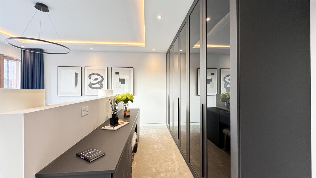 Additional image 11 of Dorset Lake Avenue, Lilliput