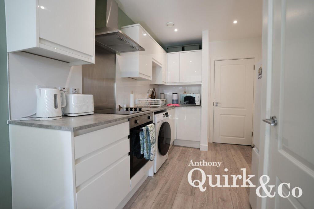 Main image of property: High Street, Southend-on-sea, SS1