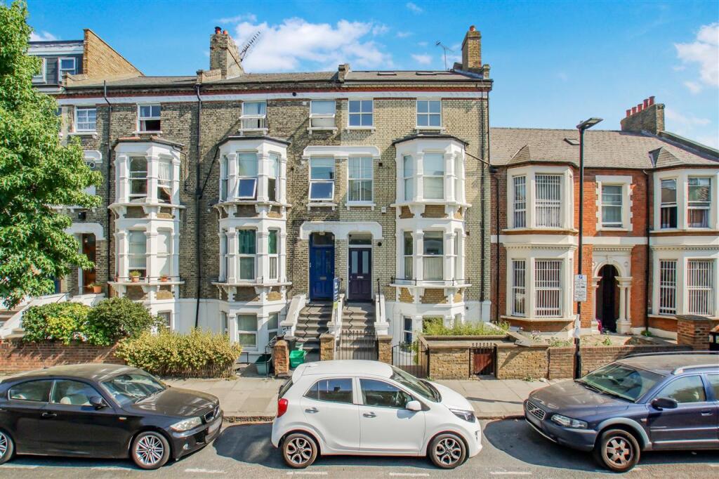 Apartment in London - View 4
