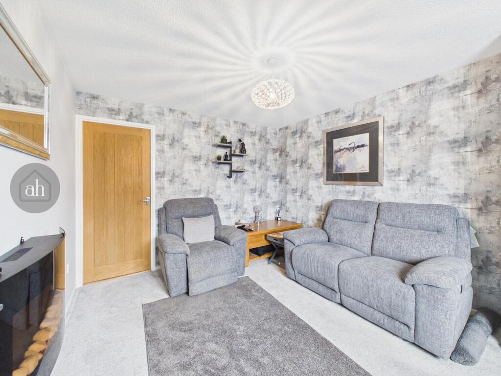 Oxer Close, Elmswell, photo 2