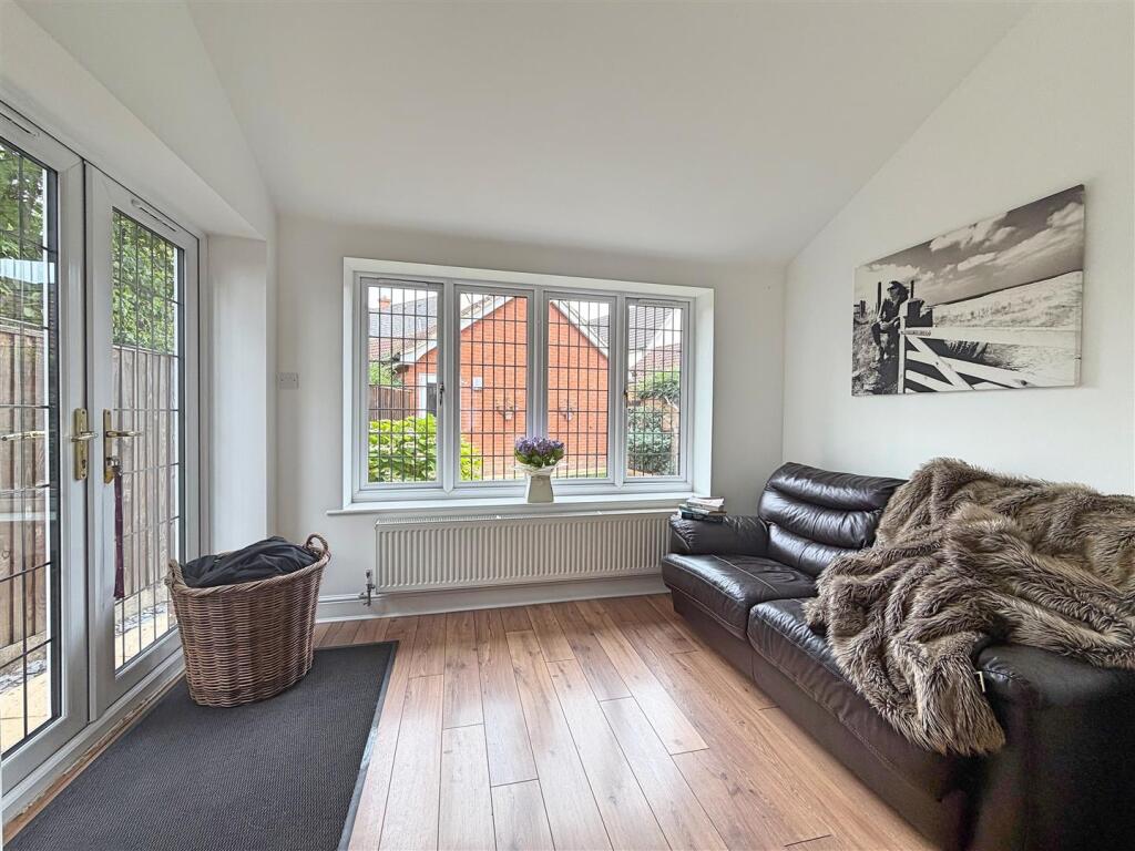 House in Chelmsford - View 3