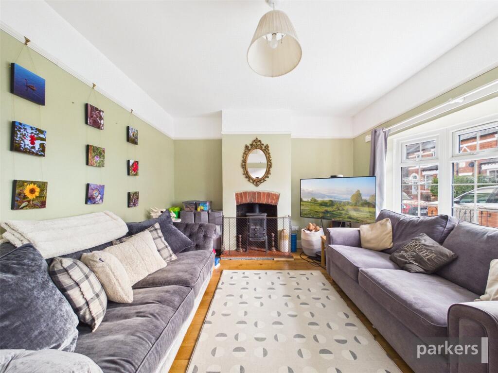 House in Twyford, Wokingham - View 5