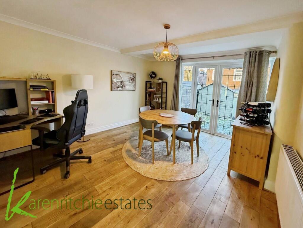 House in Bolton, Greater Manchester - View 3