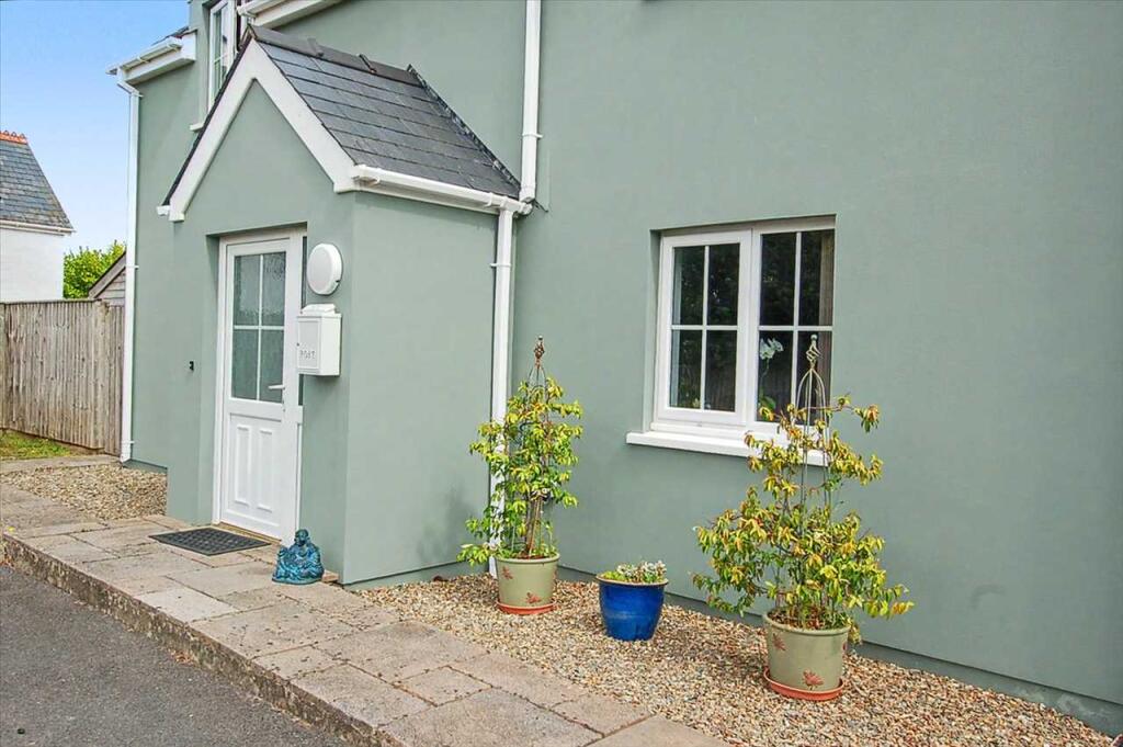 House in New Hedges, St. Mary Out Liberty - More