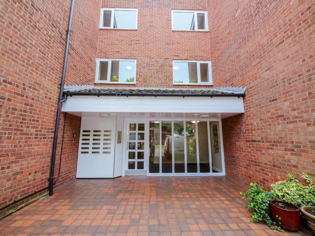 Holcombe Court, Argyle Road, Southport, Merseyside, PR9 9LG photo 2