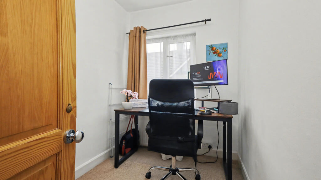 Additional image 12 of Bowyers Close, Glastonbury