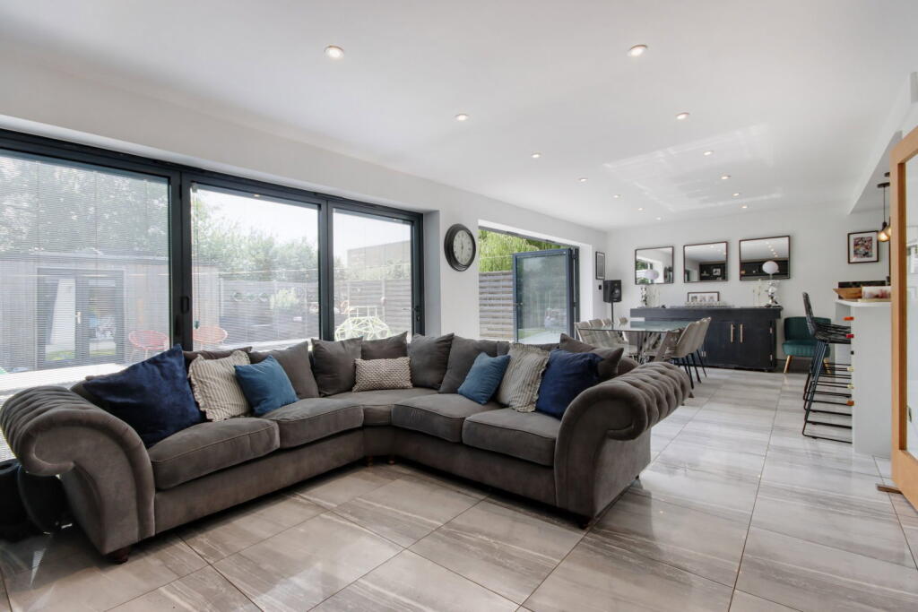 House in Sevenoaks, West Kingsdown - View 5