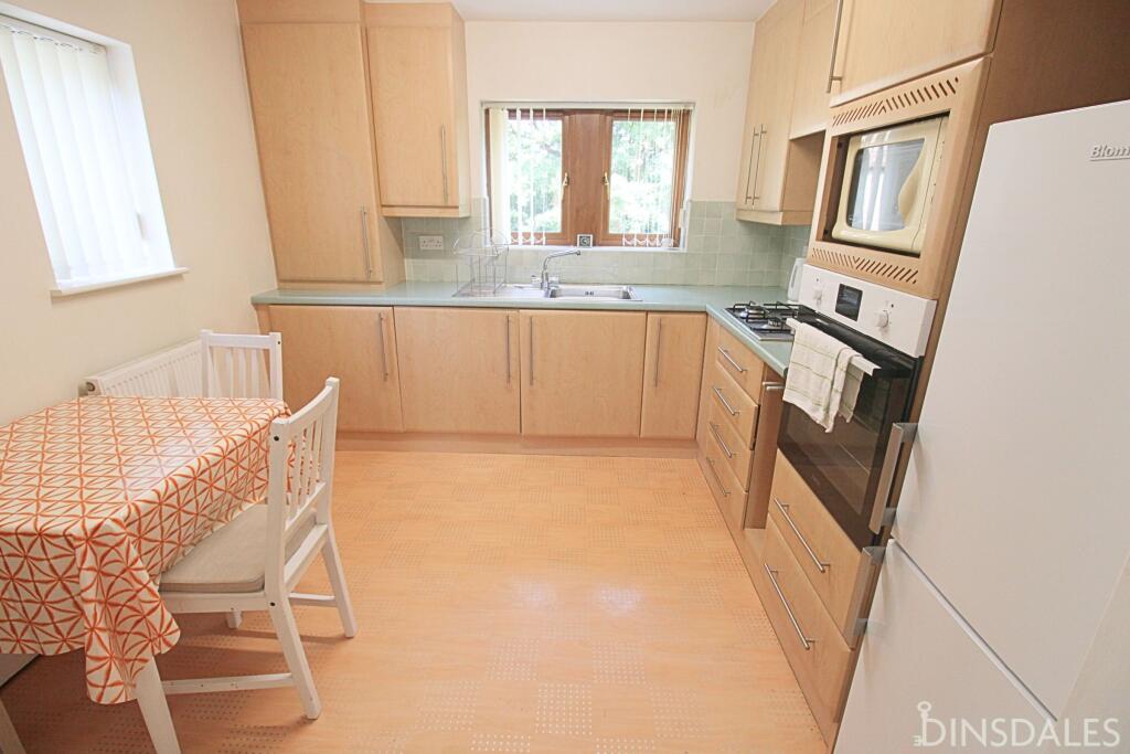Alan Court, Bradford - View 2