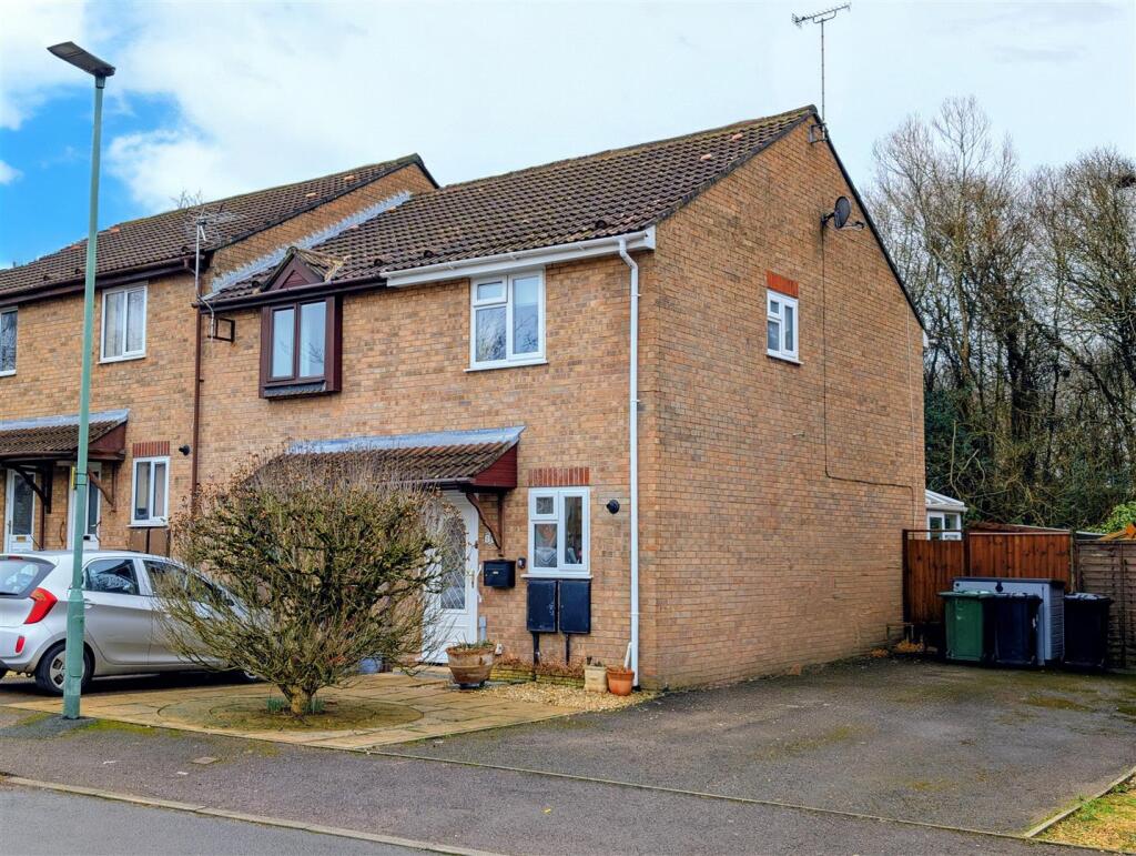 Main image of property: Meadowbank, Lydney