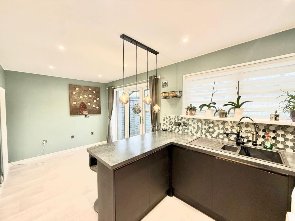 House in Peterborough - View 2
