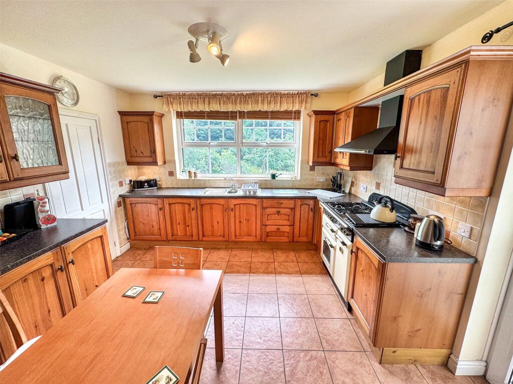 Friog, Fairbourne, Gwynedd, LL38 photo 2