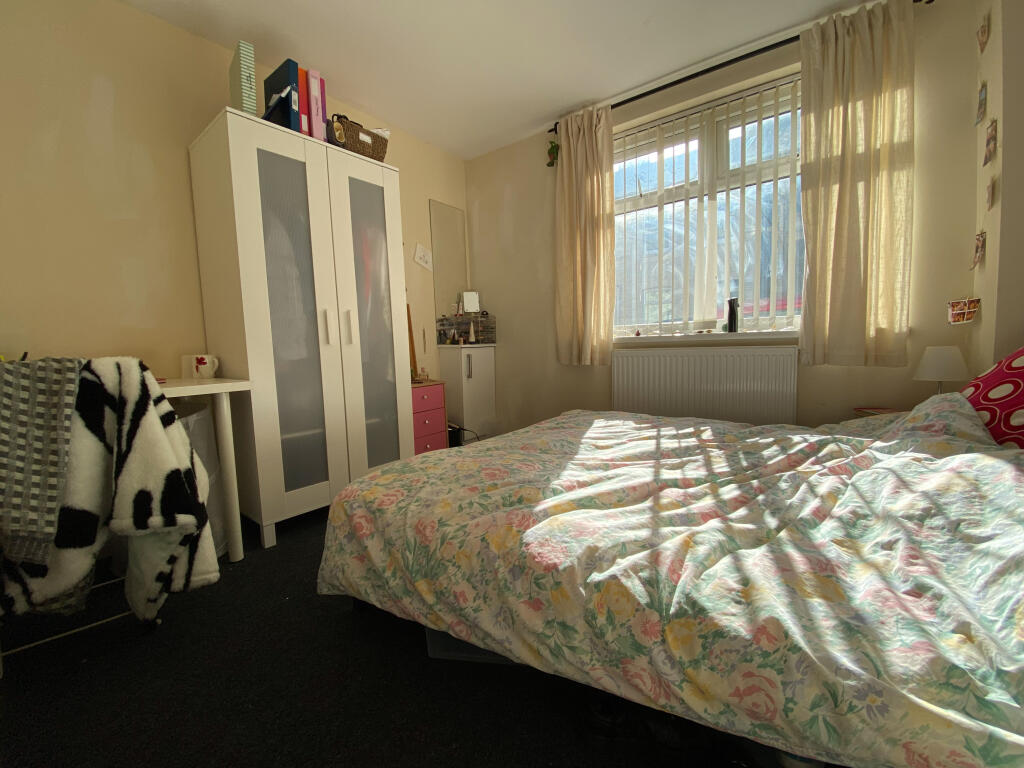 House in Cardiff, Maindy, Cathays - View 4