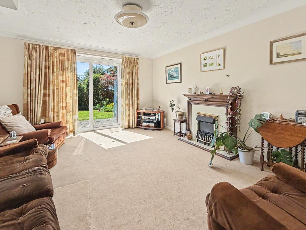 33 Morrison Park Road, West Haddon, NN6 7BJ photo 3