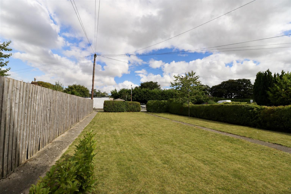 House in Brough, Elloughton-cum-Brough - More