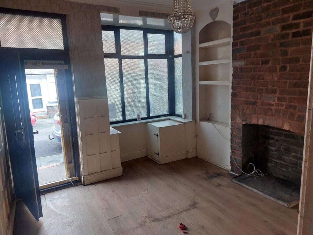 King William Street, Stoke-on-Trent, Staffordshire, ST6 photo 2