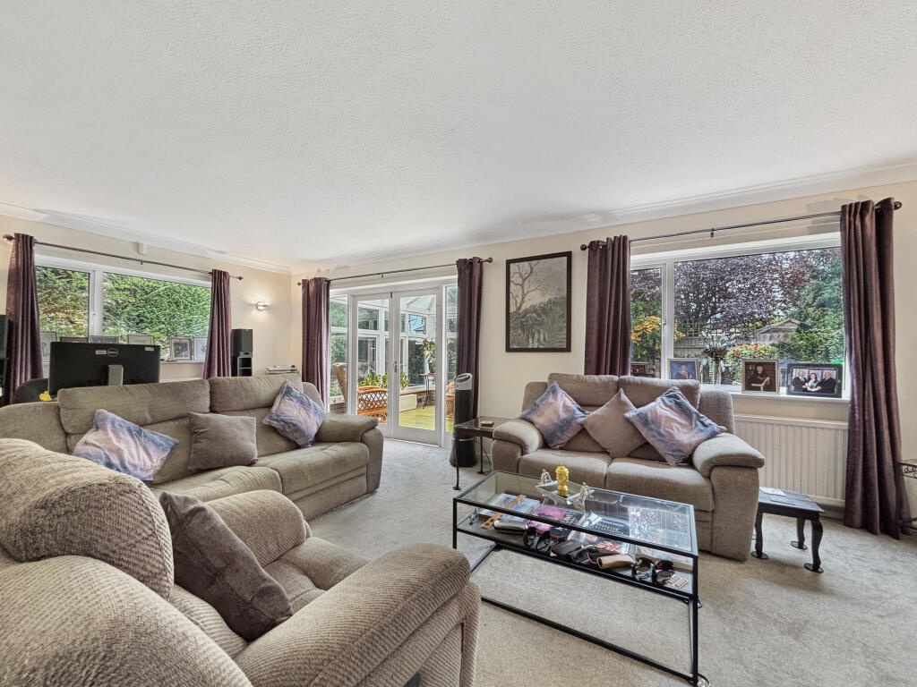 House in Stevenage - More