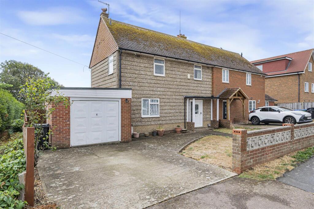 Main image of property: Grassmere Avenue, Peacehaven