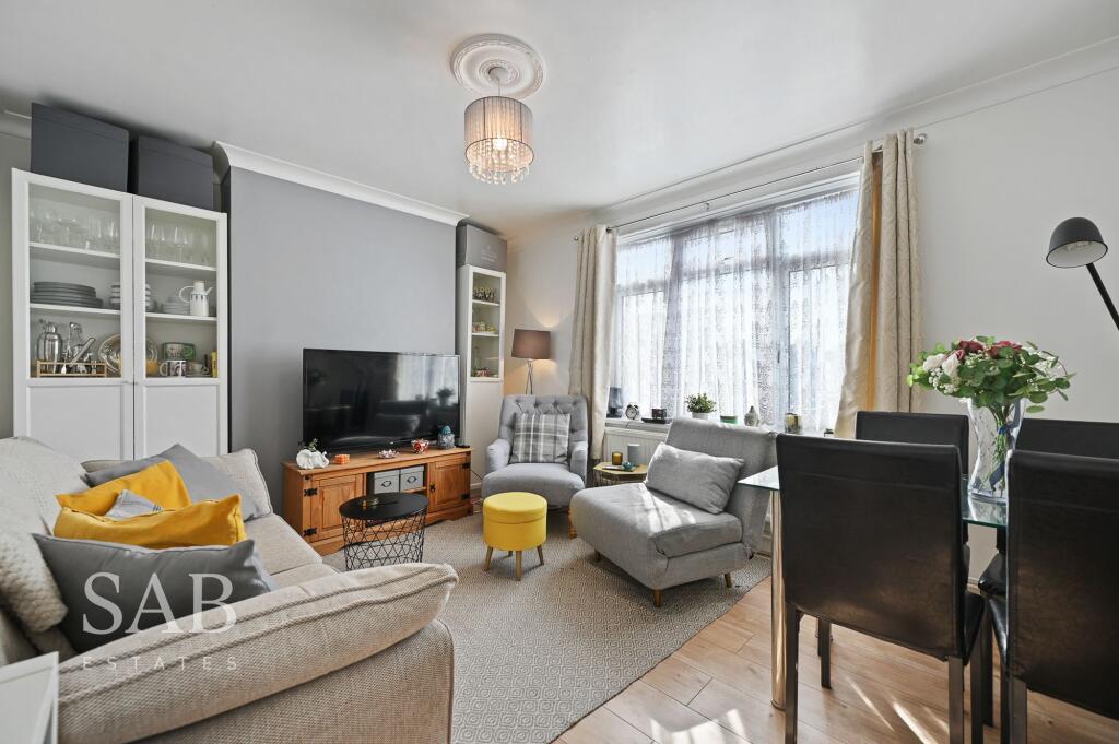Apartment in Southall - View 2