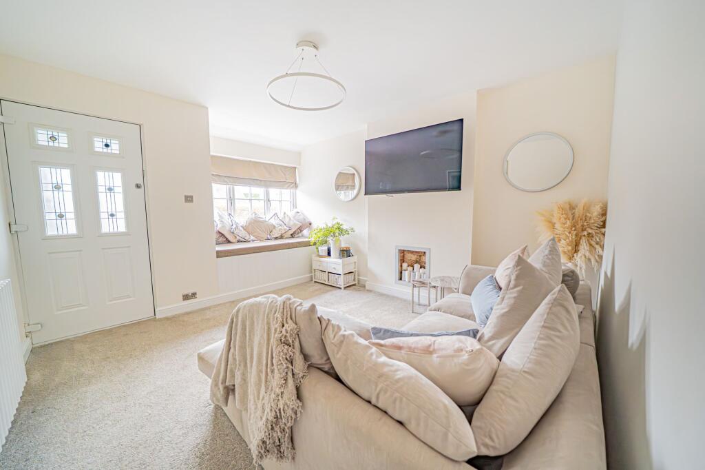 Additional image 9 of Lugtrout Lane, Catherine-De-Barnes, B91