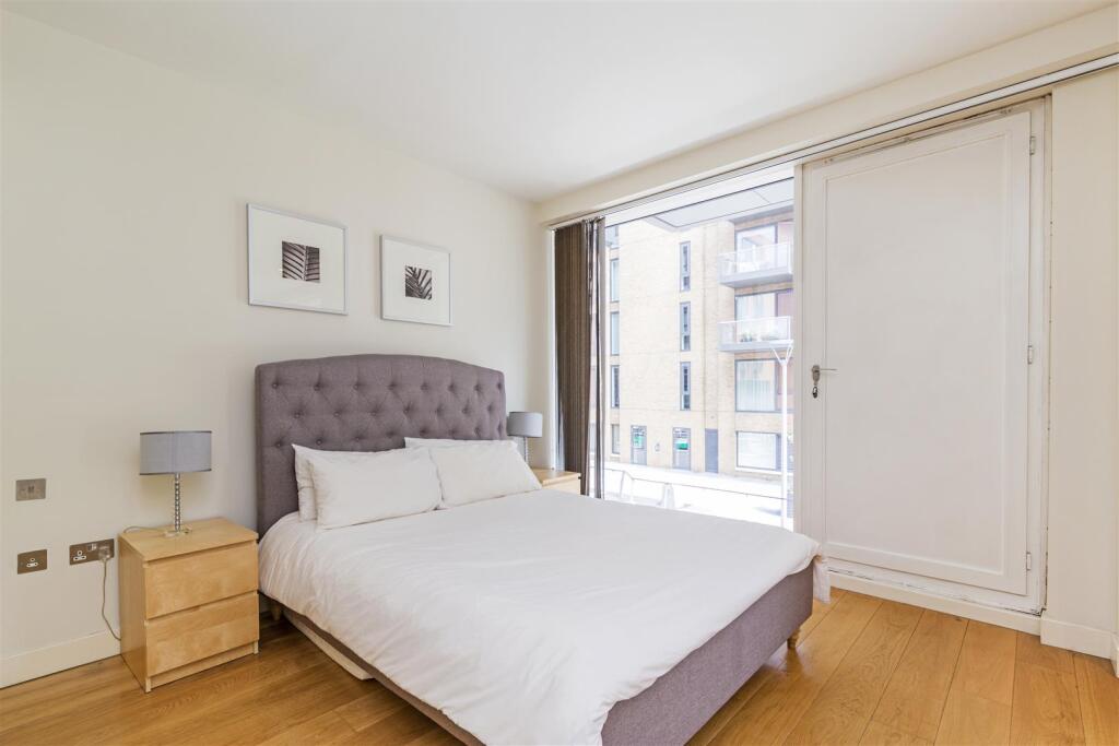 Apartment in London, Grosvenor Waterside, Pimlico - More