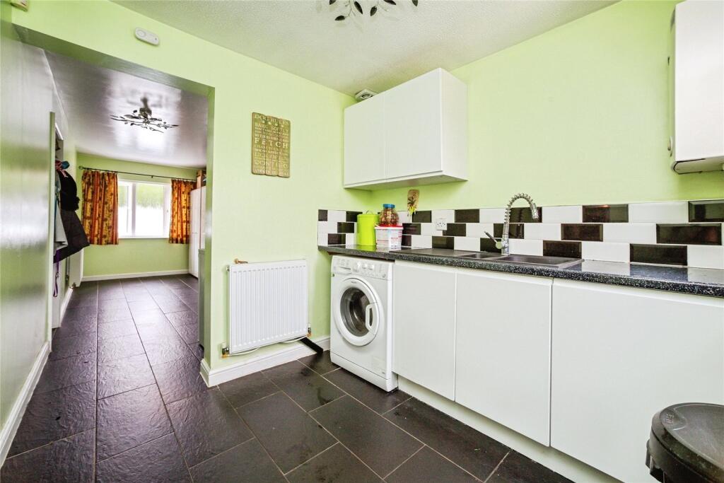 Dearne Road, Bolton-upon-Dearne, Rotherham, South Yorkshire, S63 - More