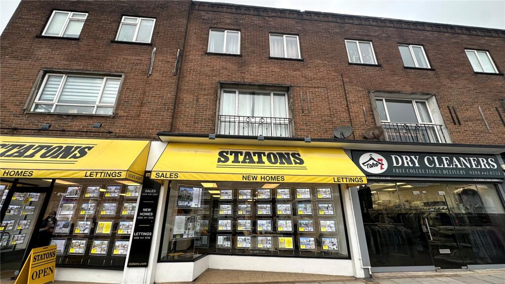 Main image of property: Hadley Parade, High Street, Barnet, EN5