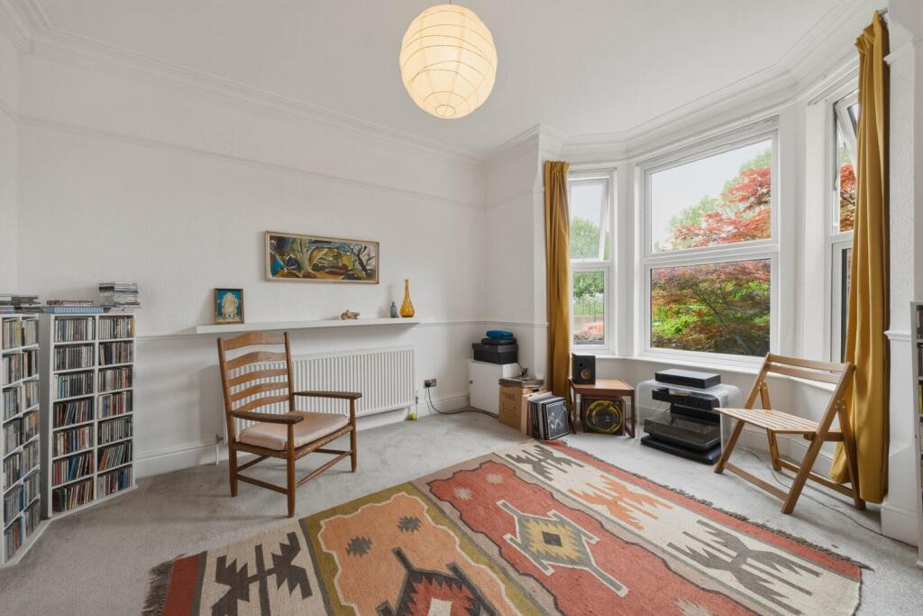 Apartment in Rushcliffe, Lady Bay - View 3